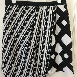 Geometric Print Wrap Skirt